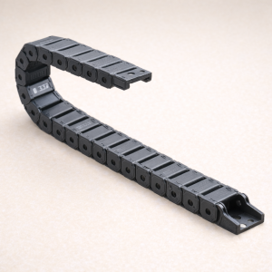 Гибкий кабельный канал пластиковый 22*80 мм R60 мм в наличии в Саратове