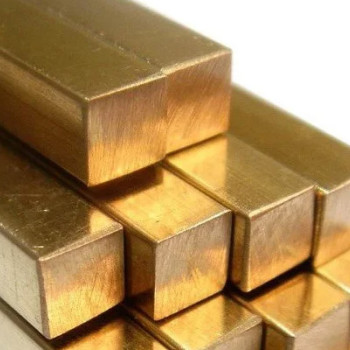 Латунный квадрат прессованный 150х150 мм ЛС59-2 ГОСТ 2060-2006 в наличии в Саратове