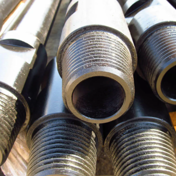 Стальная бурильная труба 70х4,8 мм ст10 ГОСТ Р 51510-99 в наличии в Саратове